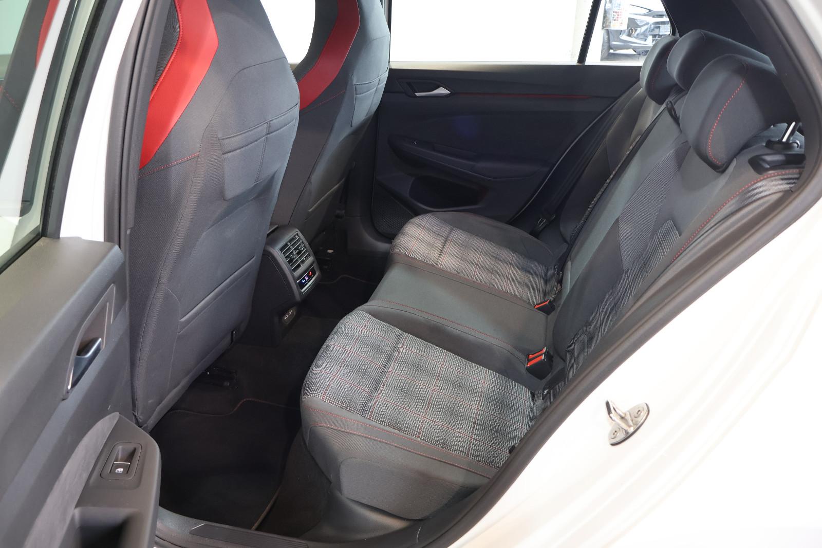 Volkswagen Golf VIII GTI 2.0 TSI AID+LANE+LED+AMBIENT+17", миниатюра 13