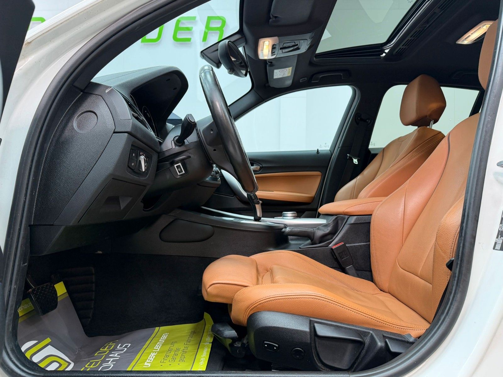 BMW 120 i /M SPORT / NAVI / SHZ / SCHIEBEDACH foto 14