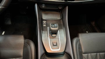 Nissan Qashqai 1.3 DIG-T  Xtronic Tekna+ Leder Pano