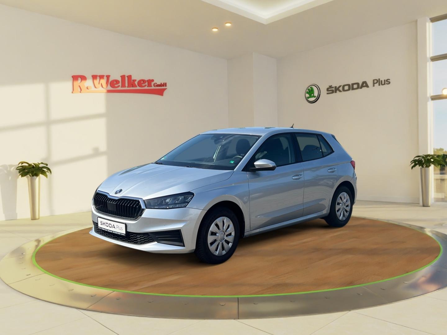 Skoda Fabia Ambition 1.0 TSI''Lane Assist''Infotainmen