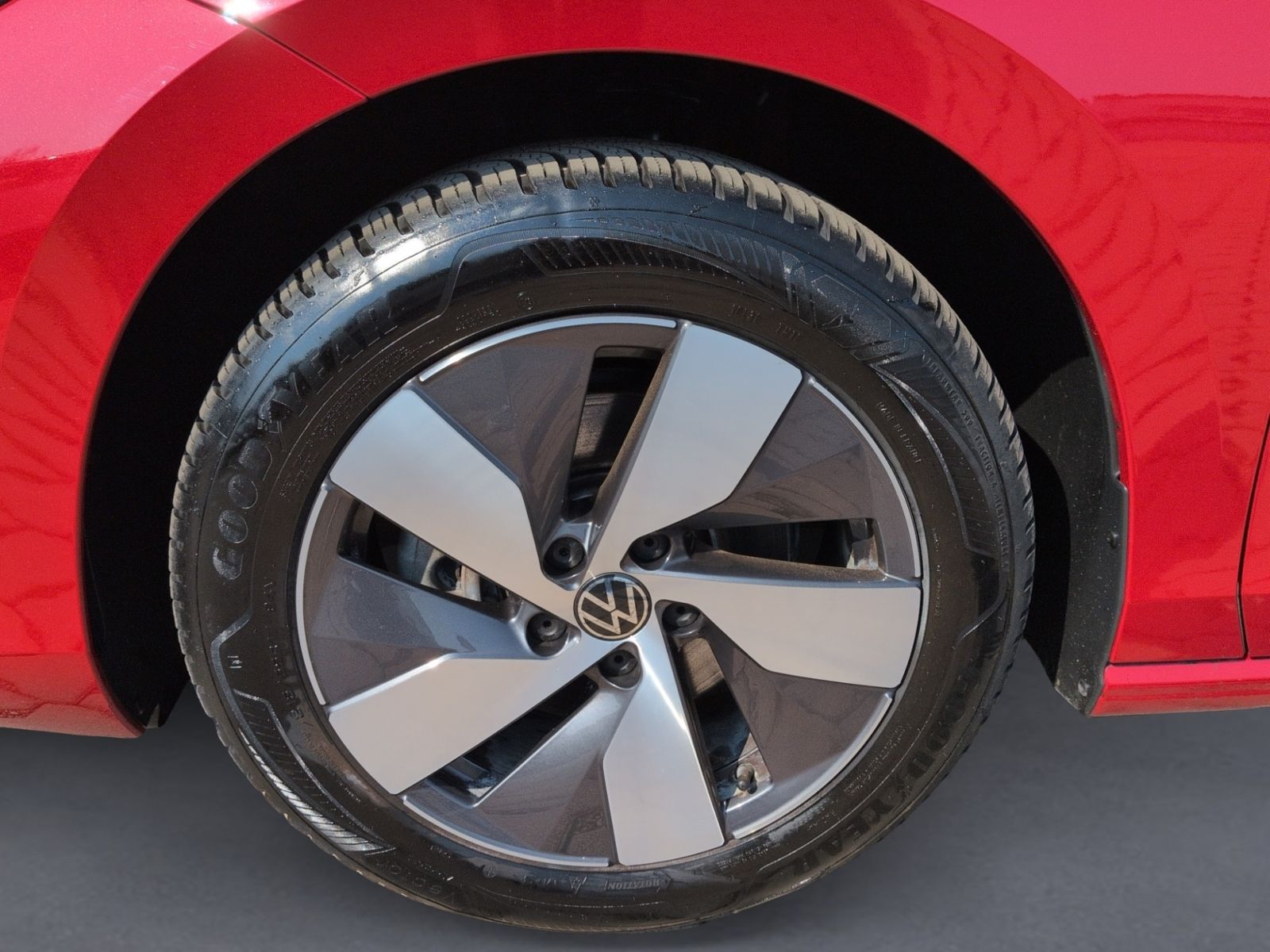 Passat Variant 1.5 eTSI DSG Business AHK+KAMERA+