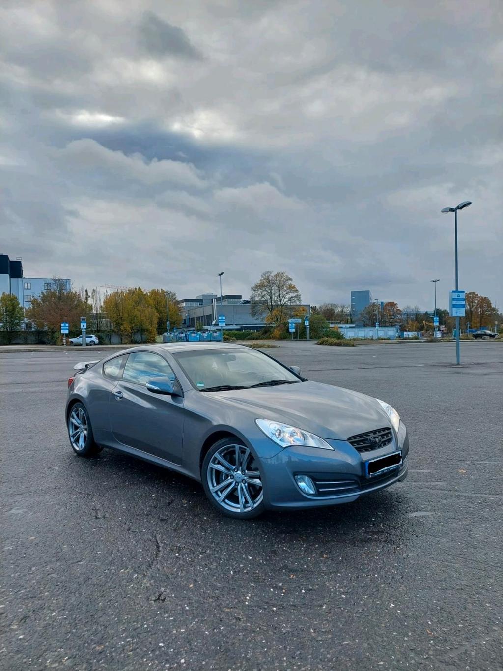 Hyundai Genesis Coupe 3.8 V6