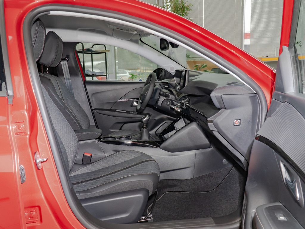 Peugeot 208 - Bild 6