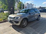 Volkswagen Touareg 3.0 V6 TDI SCR Exclusive BMT Terrain... - Volkswagen Touareg in Nürnberg