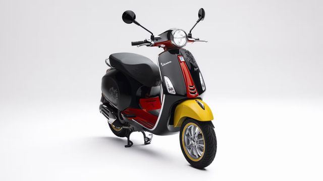 Vespa Primavera 50 Mickey Mouse Edition