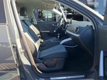 Audi Q2 design 30 TFSI S Line °LED°Navi°SHZ°PDC°AAC°