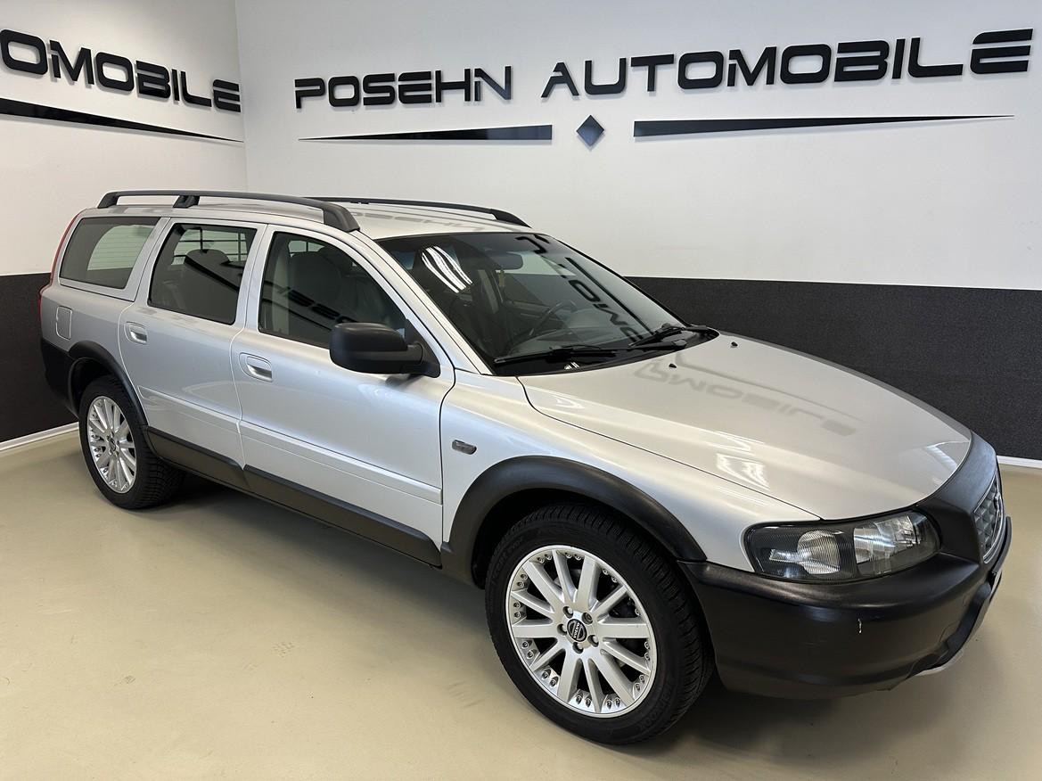 Volvo XC70 2.4 D5 AWD Aut. Leder Navi