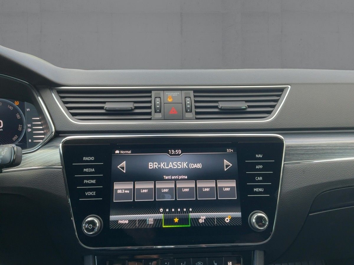 Skoda Superb - Bild 11