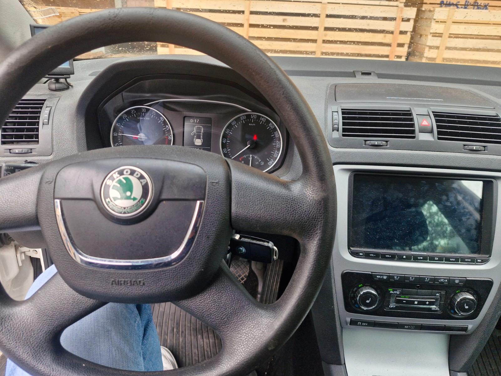 Skoda Octavia 2013 — photo 7