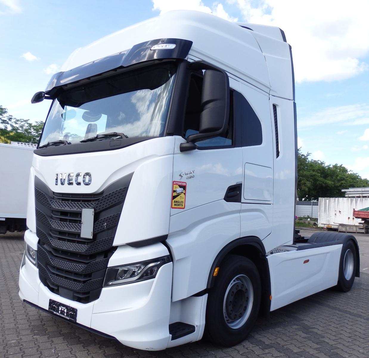 Iveco S-Way AS440S49T/P