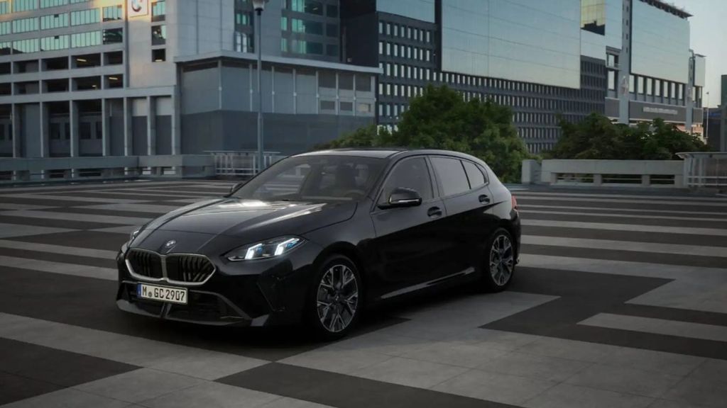 BMW 118