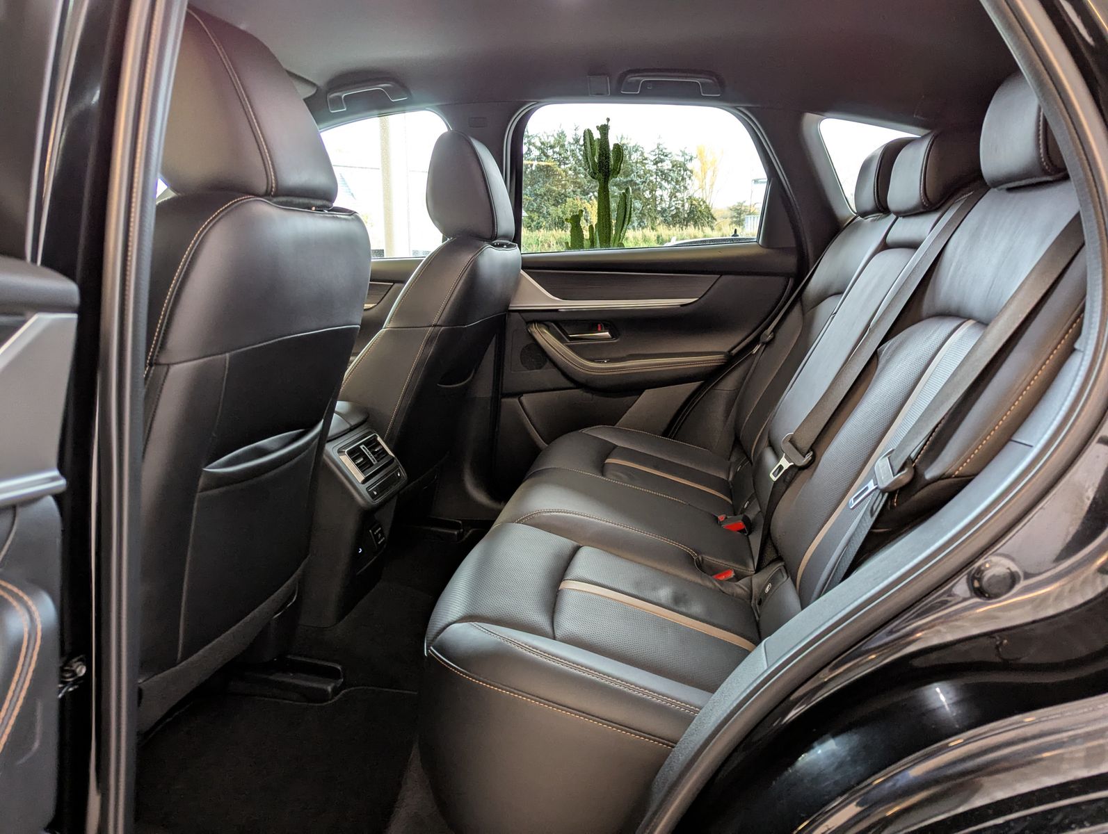 MAZDA CX-60  e-SKYACTIV-D 254 HOMURA AWD HUD Bose 20" - Image 13