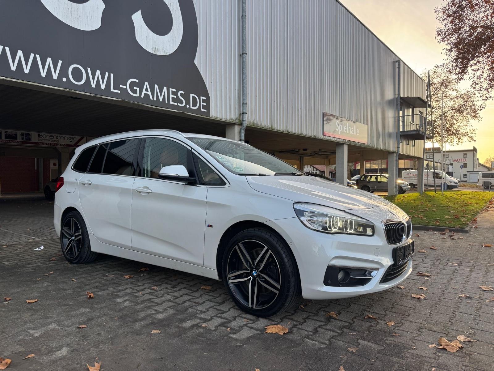 BMW 220 Gran Tourer Luxury Line X-Drive