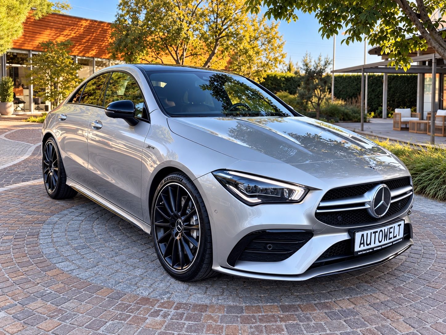 Mercedes-Benz CLA 35 AMG 4Matic 1.Hand MB-LED,360°Kam Panorama