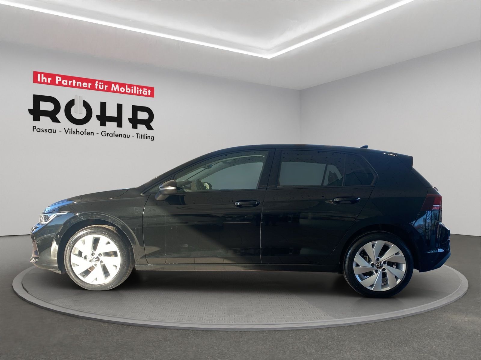 Volkswagen Golf VIII 1.5 TSI ACC Kam. LED Matrix PDC SHZ imagem 3