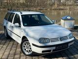 Volkswagen Golf IV Ocean **BENZIN/GASANLAGE**TÜV NEU** - Volkswagen Golf aus 2004: Kombi