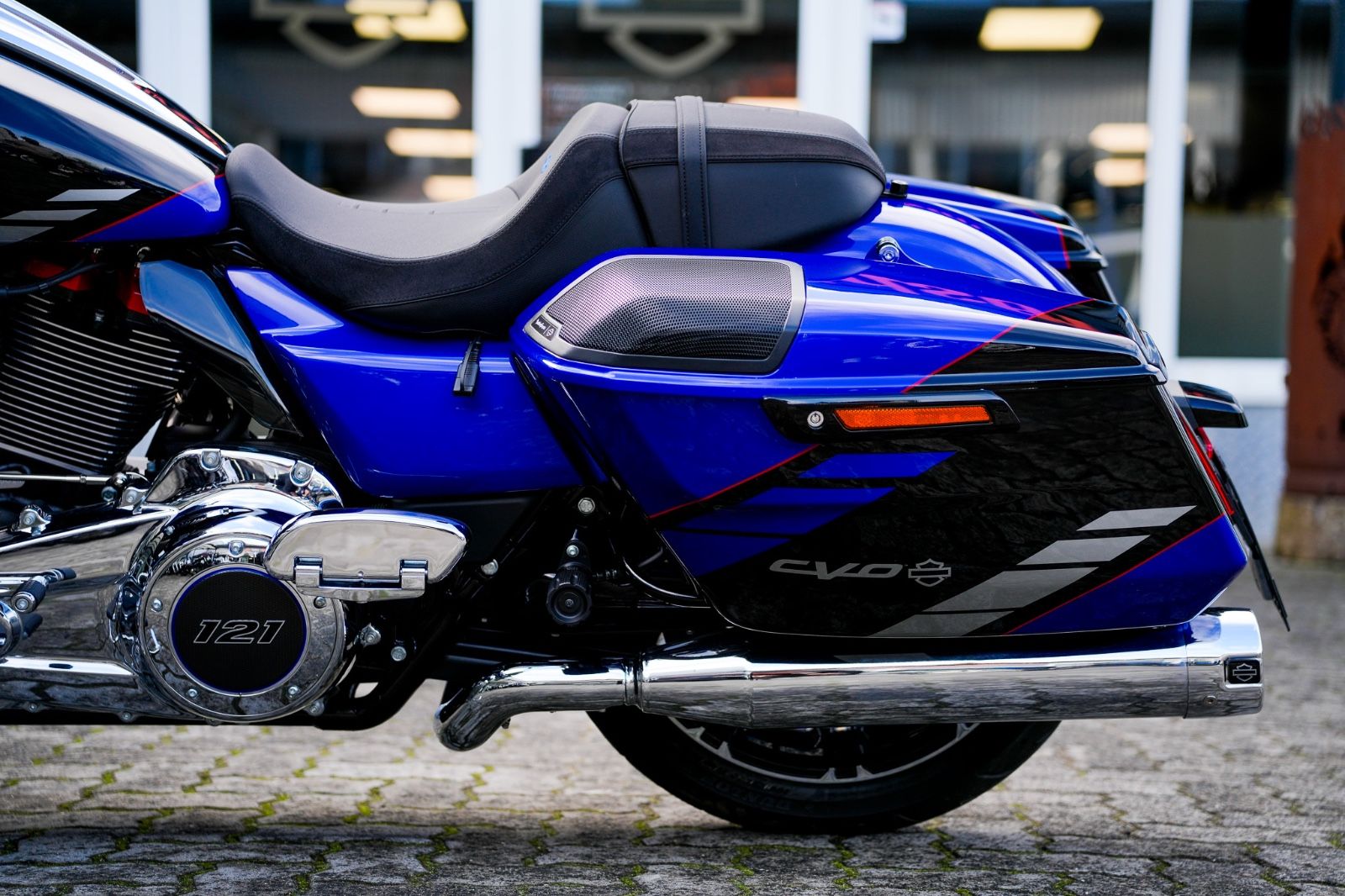 Fahrzeugabbildung Harley-Davidson CVO Street Glide  FLHXSE 121 CUI MY25