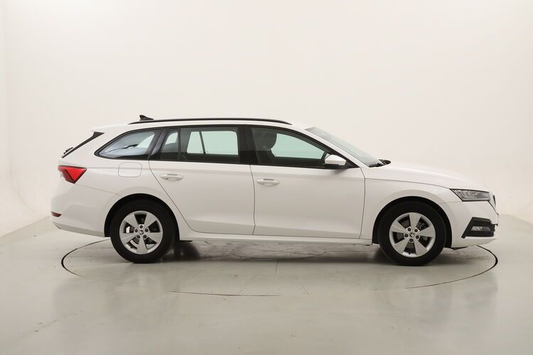 Skoda Octavia Wagon Executive DSG BR309500 2.0 D imagem 3
