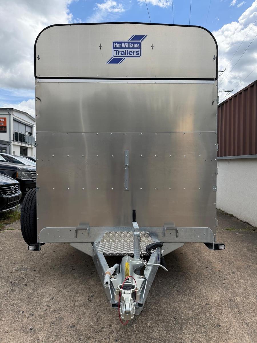 Ifor Williams TA510 14x7 Schafdeck+ 2 Deck + Vieh