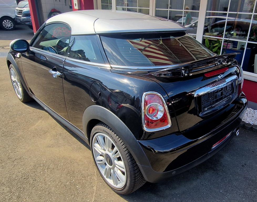 MINI Cooper Coupé