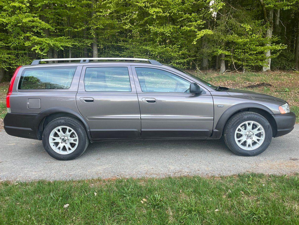 Volvo XC70 2005 — photo 14