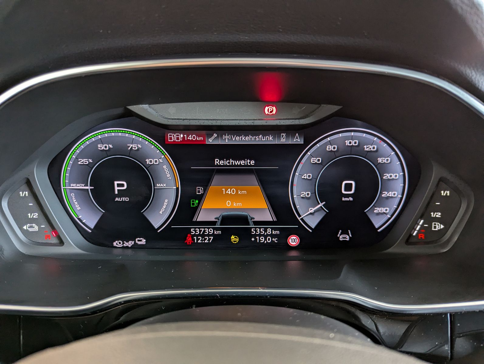 AUDI Q3 45 TFSI e S-tr. Sport-Sitze Leder ACC AHK 18" - Image 32