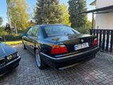 BMW Bmw e38 735i - BMW 735: E38 735i