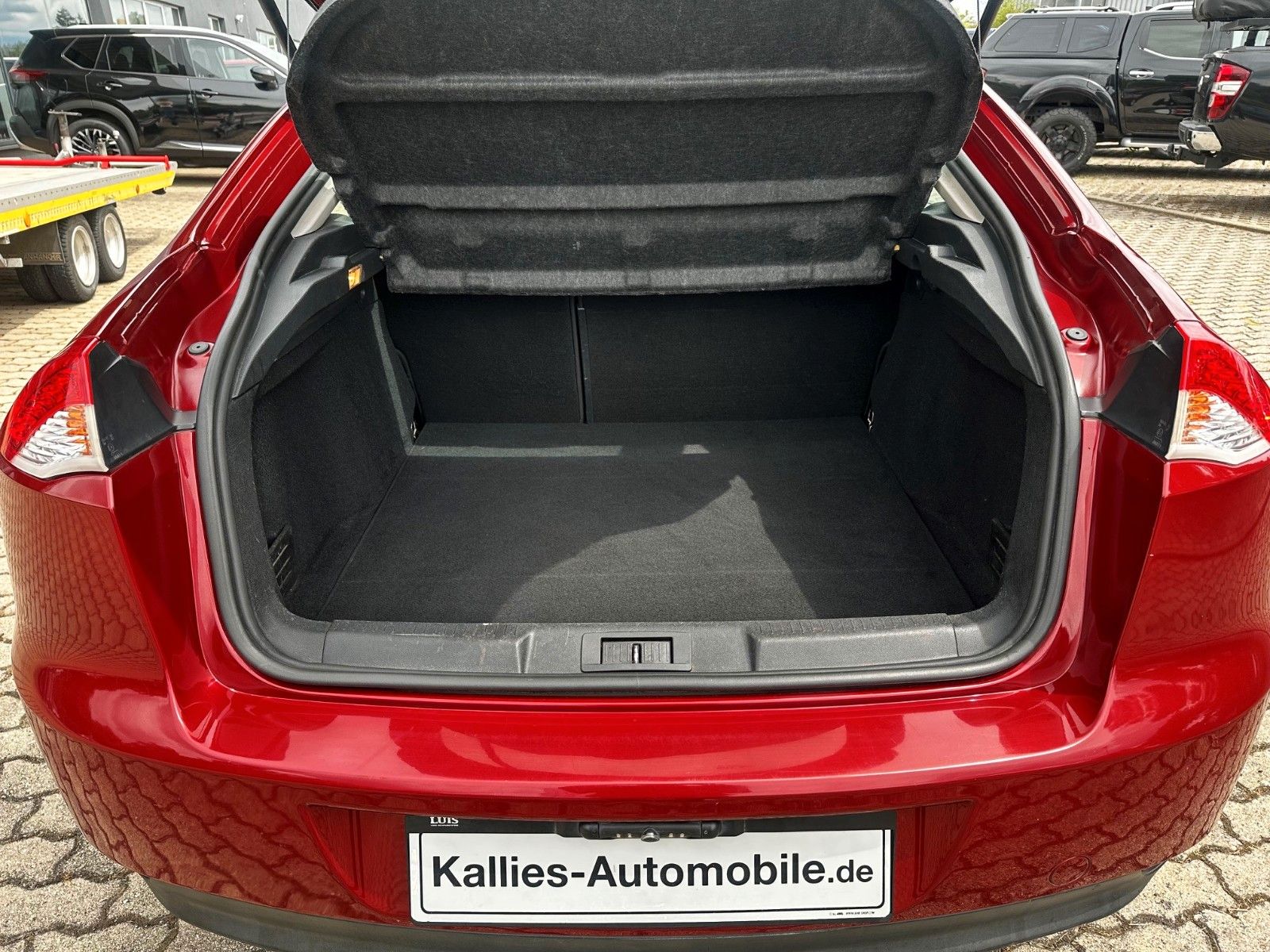 Fahrzeugabbildung Renault Laguna III Expression