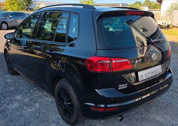 Volkswagen Golf - 5