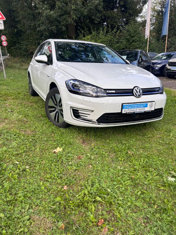 Image of Volkswagen Golf