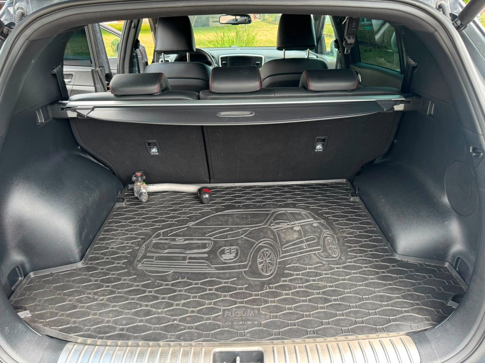Fahrzeugabbildung Kia Sportage 1.6 T-GDI DCT 4WD GT line