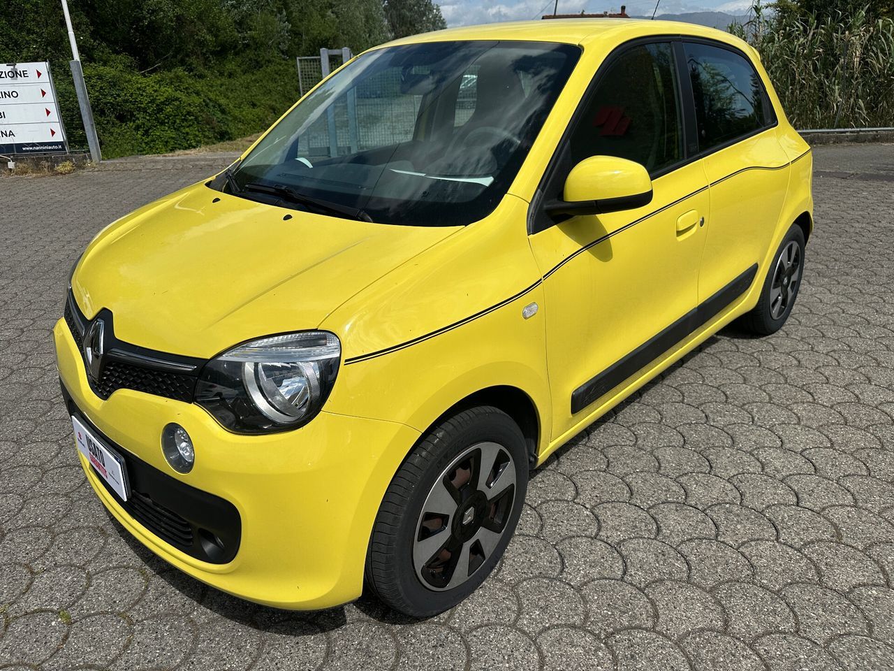 RENAULT Twingo