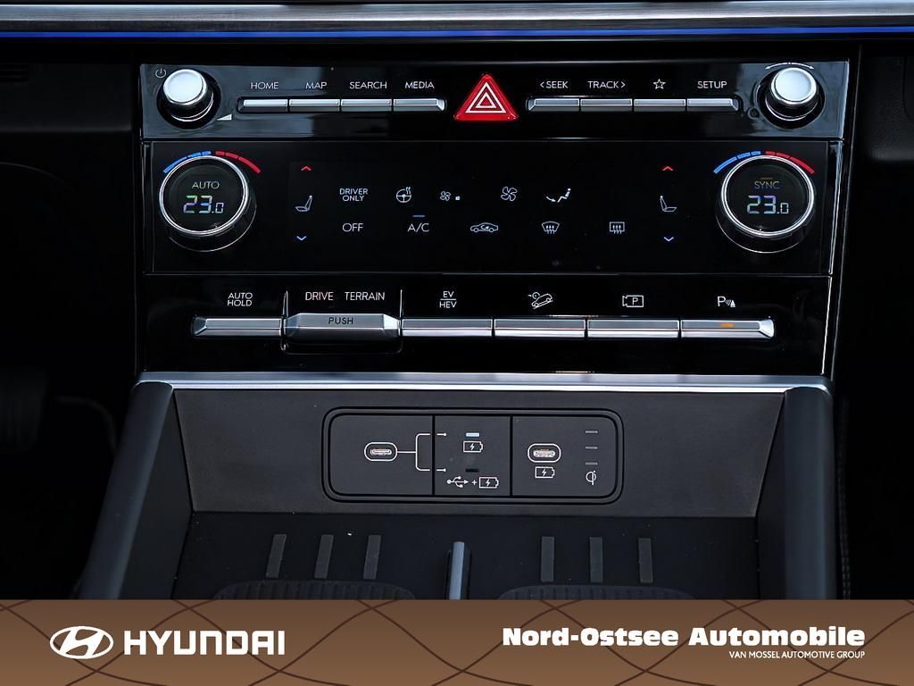 Fahrzeugabbildung Hyundai SANTA FE HEV BLACKLINE Glasdach Digital Key UV-C