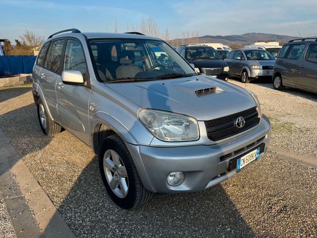 Toyota RAV 4 RAV4 2.0 Tdi D-4D cat 5 porte Sol M