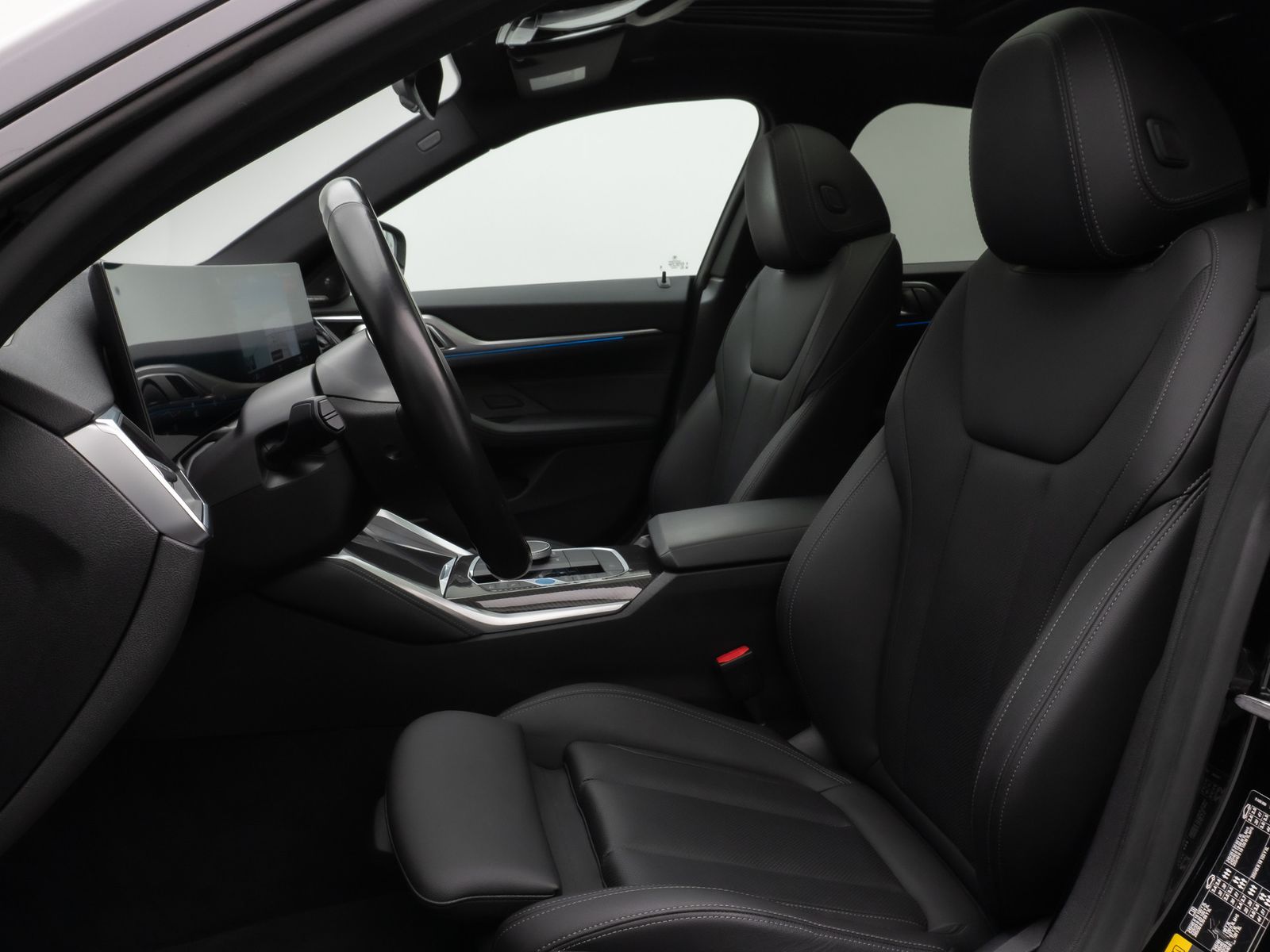 Fahrzeugabbildung BMW i4 M50 Gran Coupé Glasdach Kamera HUD H/K 20Zoll