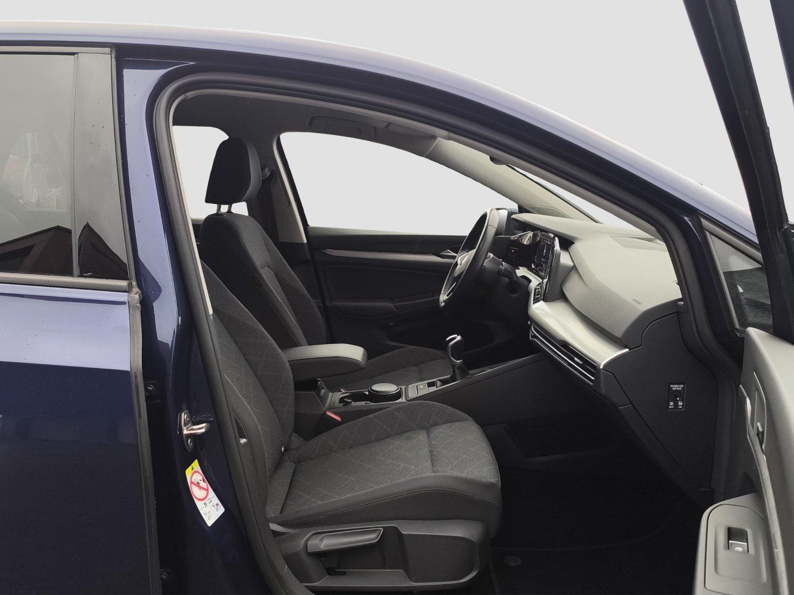 Volkswagen Golf 8 2.0 TDI DSG Life ACC NAVI SHZ LED CAM KEY, миниатюра 17