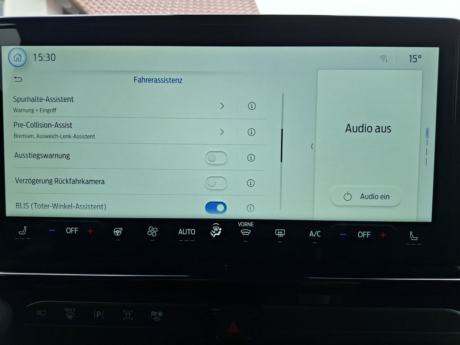 Fahrzeugabbildung Ford Tourneo Custom L1 Titanium X MATRIX*STANDH.*AHK