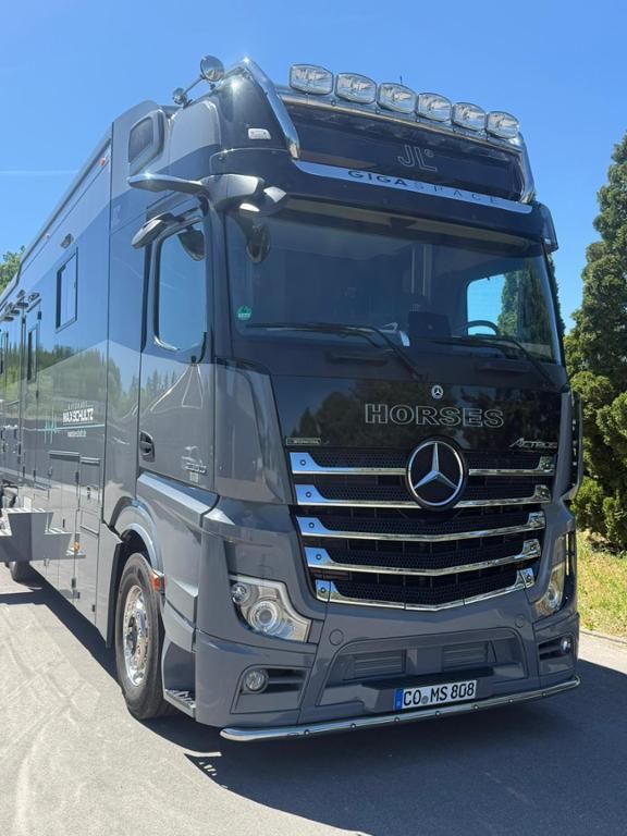 Fahrzeugabbildung Mercedes-Benz Actros 2553 L 6x2 6-Pferde Pop-Up Pop-Out