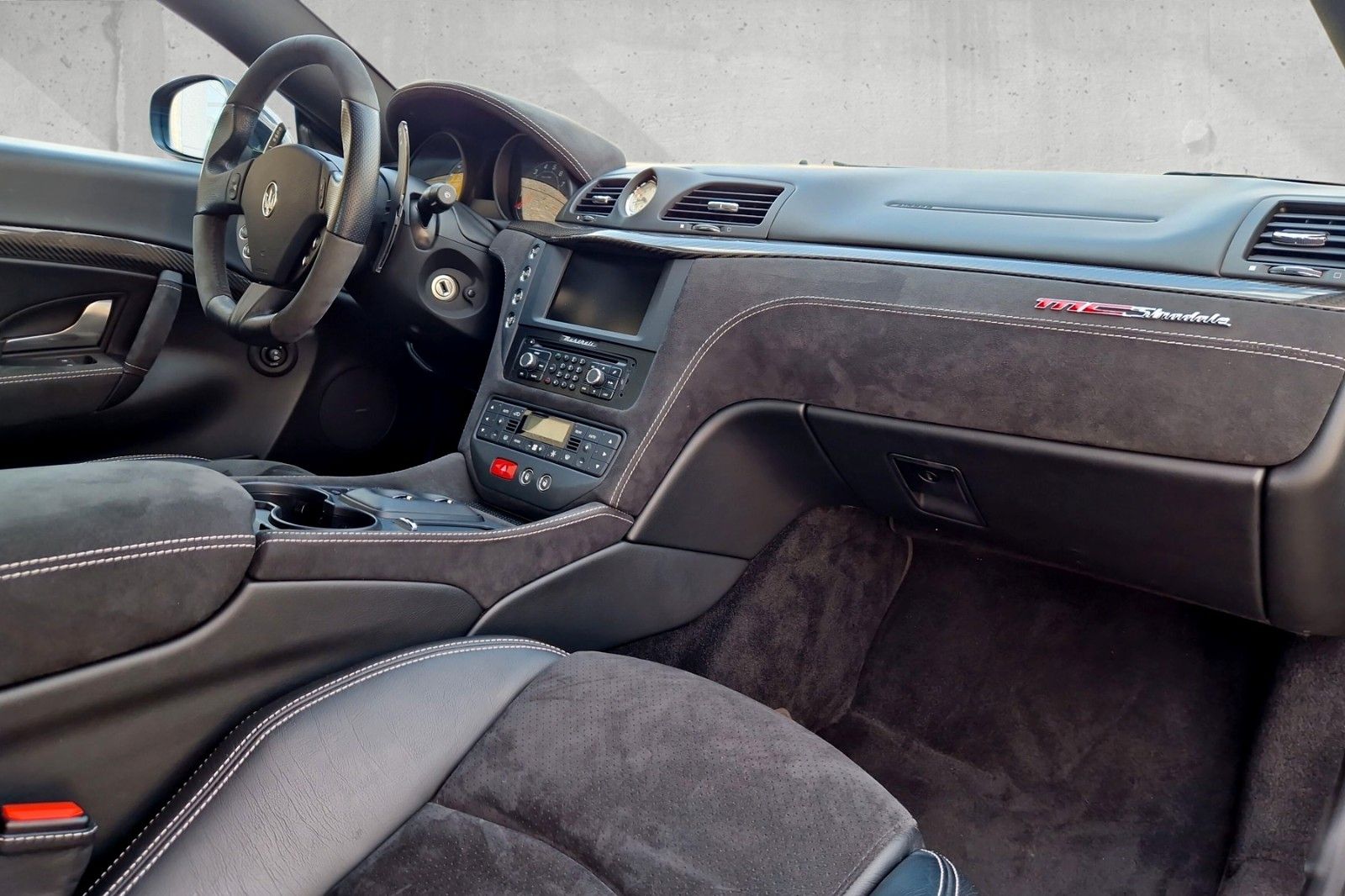 Fahrzeugabbildung Maserati Granturismo MC Stradale*Karbon*dt.Auto*2. Hand*