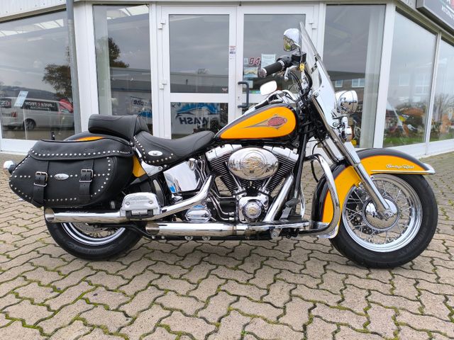 Harley-Davidson Heritage Softail FLSTC