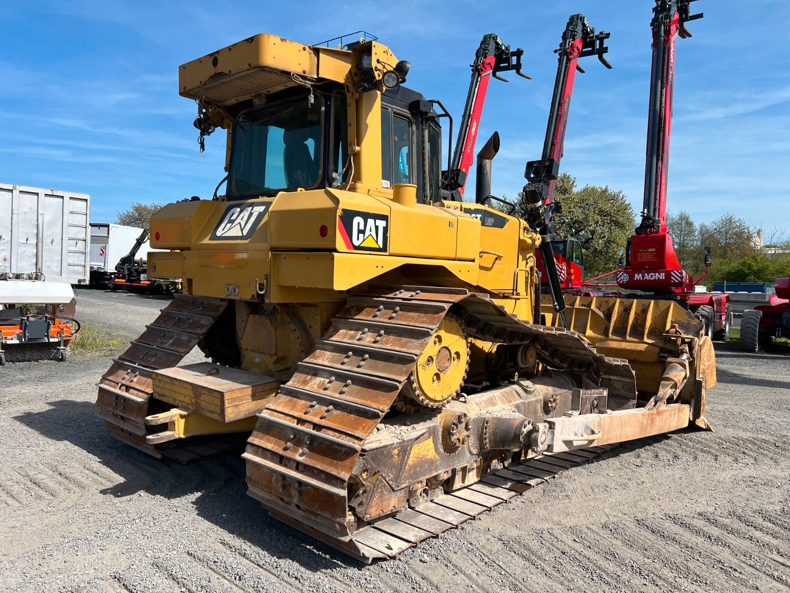 Fahrzeugabbildung CAT D6T LGP / 2014 / 16.261h / Klima / Ripperventil