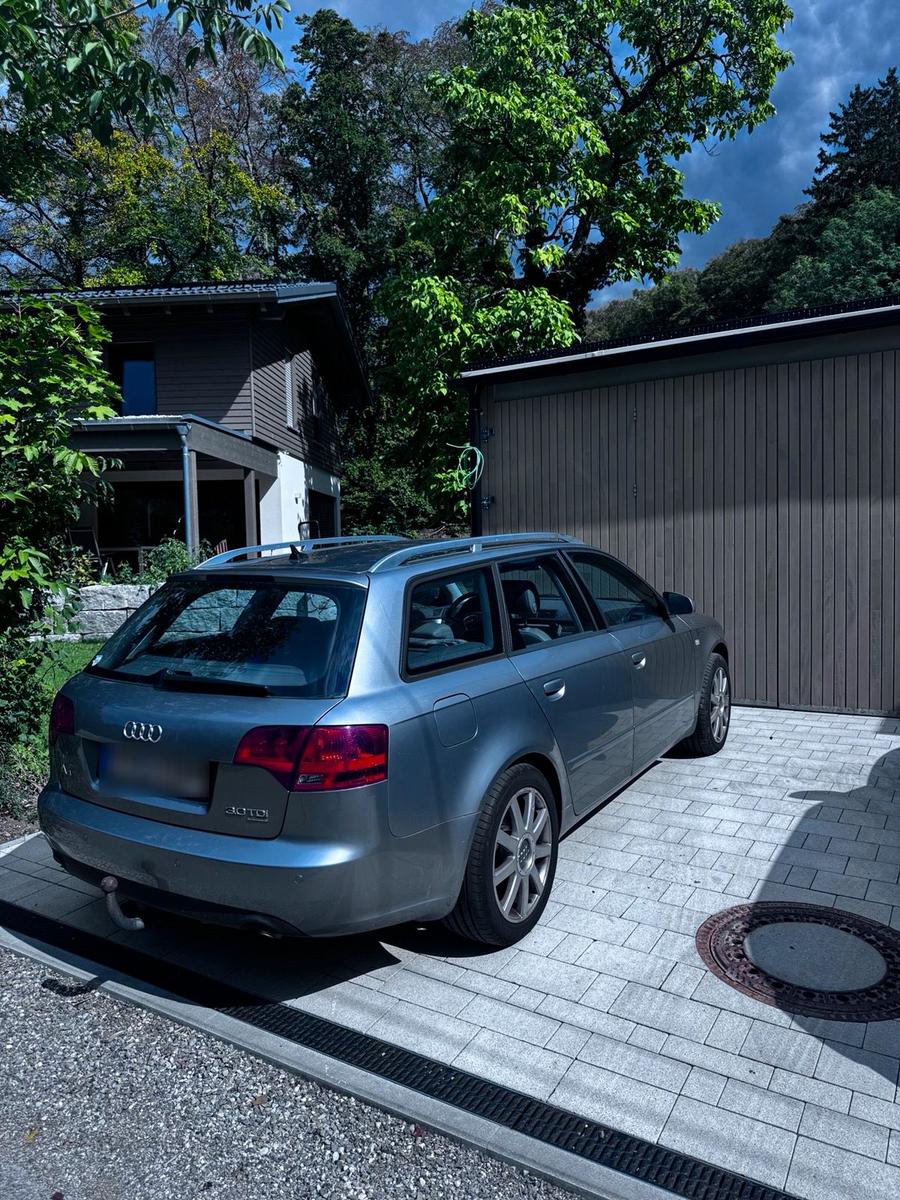 Audi A4 2005 — photo 7