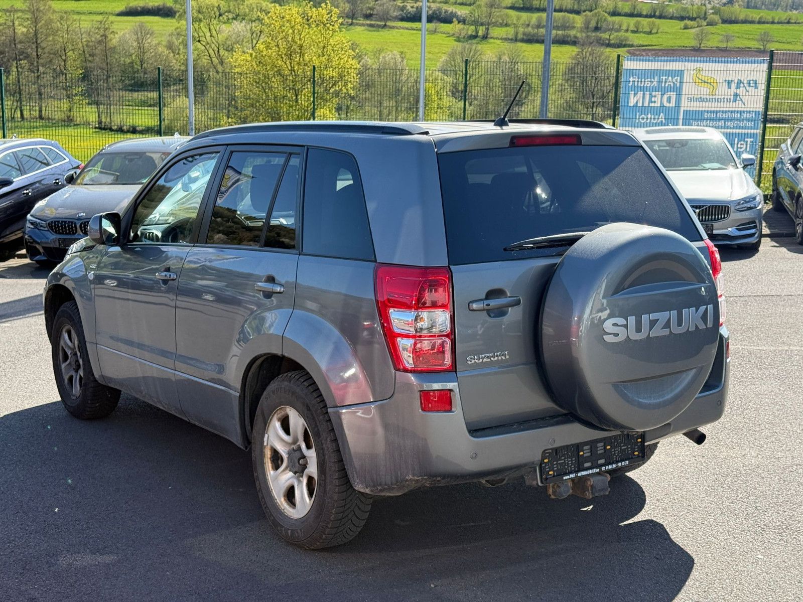 Fahrzeugabbildung Suzuki Grand Vitara 1.9 DDIS Comfort AHK Klimaaut PDC