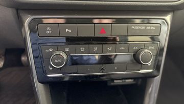 Fotografie des VW T-Cross 1.0 TSI OPF Style