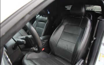 Ford Mustang - 7