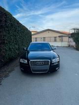 Audi S8 5.2 tiptronic quattro - - gebrauchte Audi S8 aus dem Jahr 2009