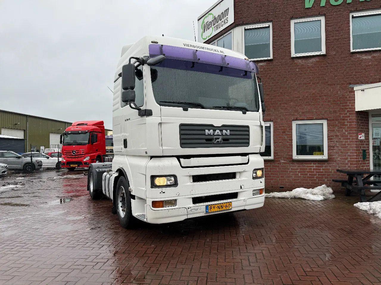 MAN TGA 18.440 TGA 18.440 4X2 Euro 5 / Low kilometer
