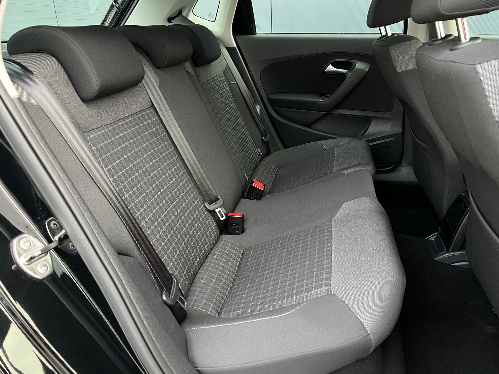 Fahrzeugabbildung Volkswagen Polo 1.2 TSI Comfortline BMT *Klima, Sitzhzg., P