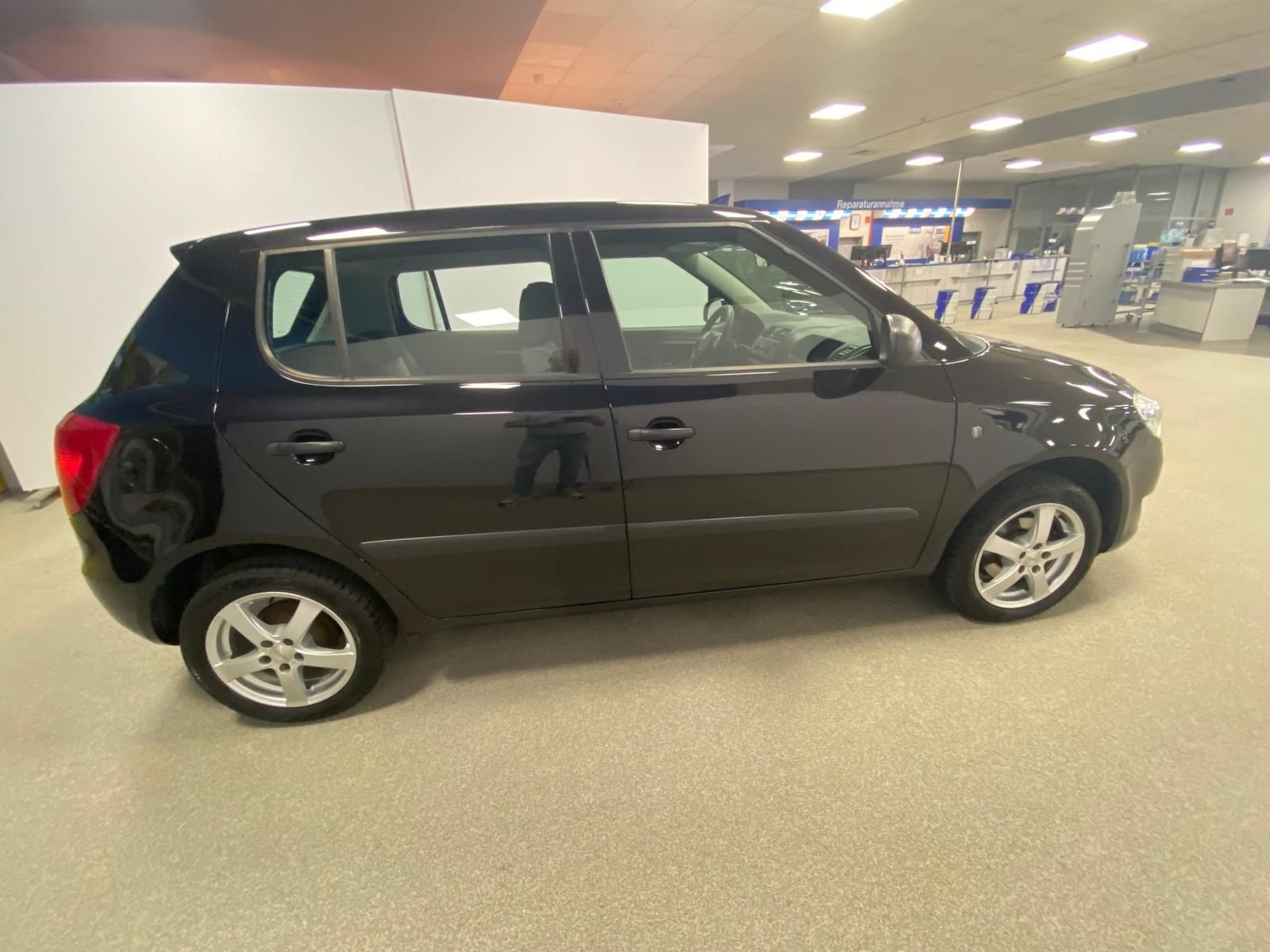 Fahrzeugabbildung SKODA 1.2 KLIMA+ALU+GARANTIE+CHECKHEFT