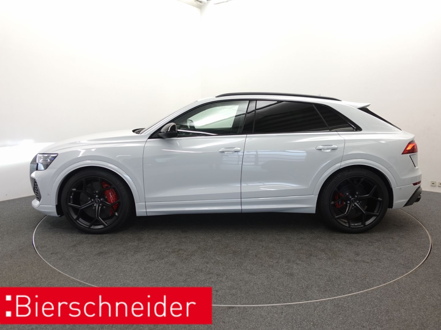Audi RSQ8 - Bild 4